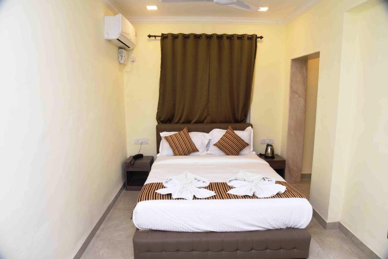 Hotel Vilena Mapusa Ngoại thất bức ảnh